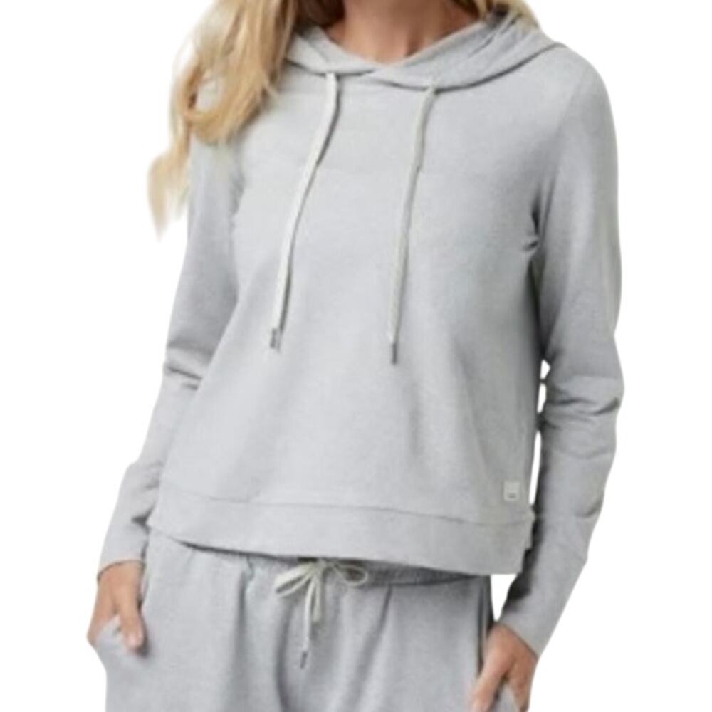 Vuori Halo Essential Hoodie Sweatshirt Cropped Boxy Relaxed DreamKnit Gray M
